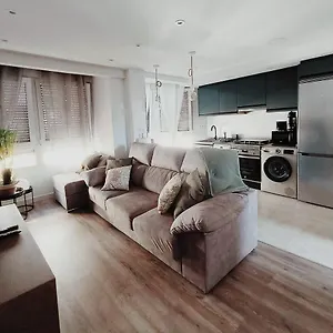 Tati Homes - Alta 53,5 , Santander España